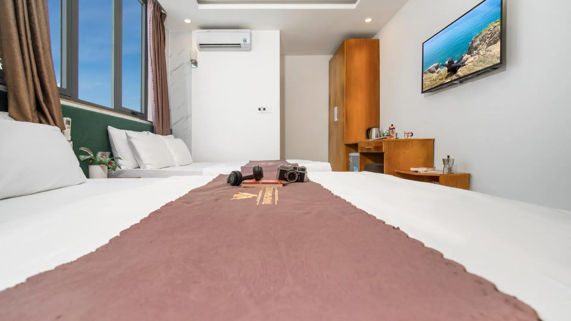 Trang Ngan Hotel By Thg Da Nang