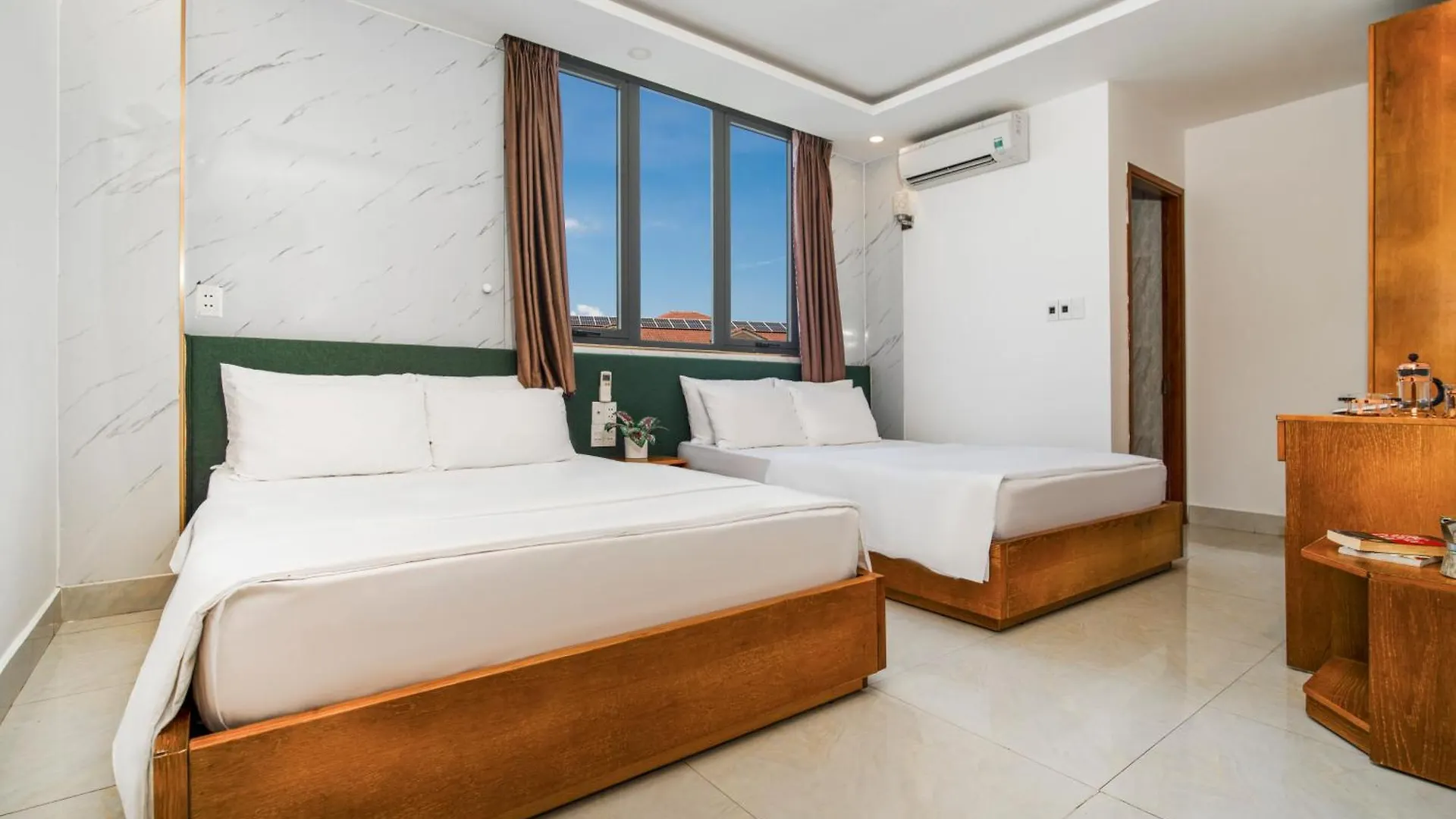 Trang Ngan Hotel By Thg Da Nang 3*,