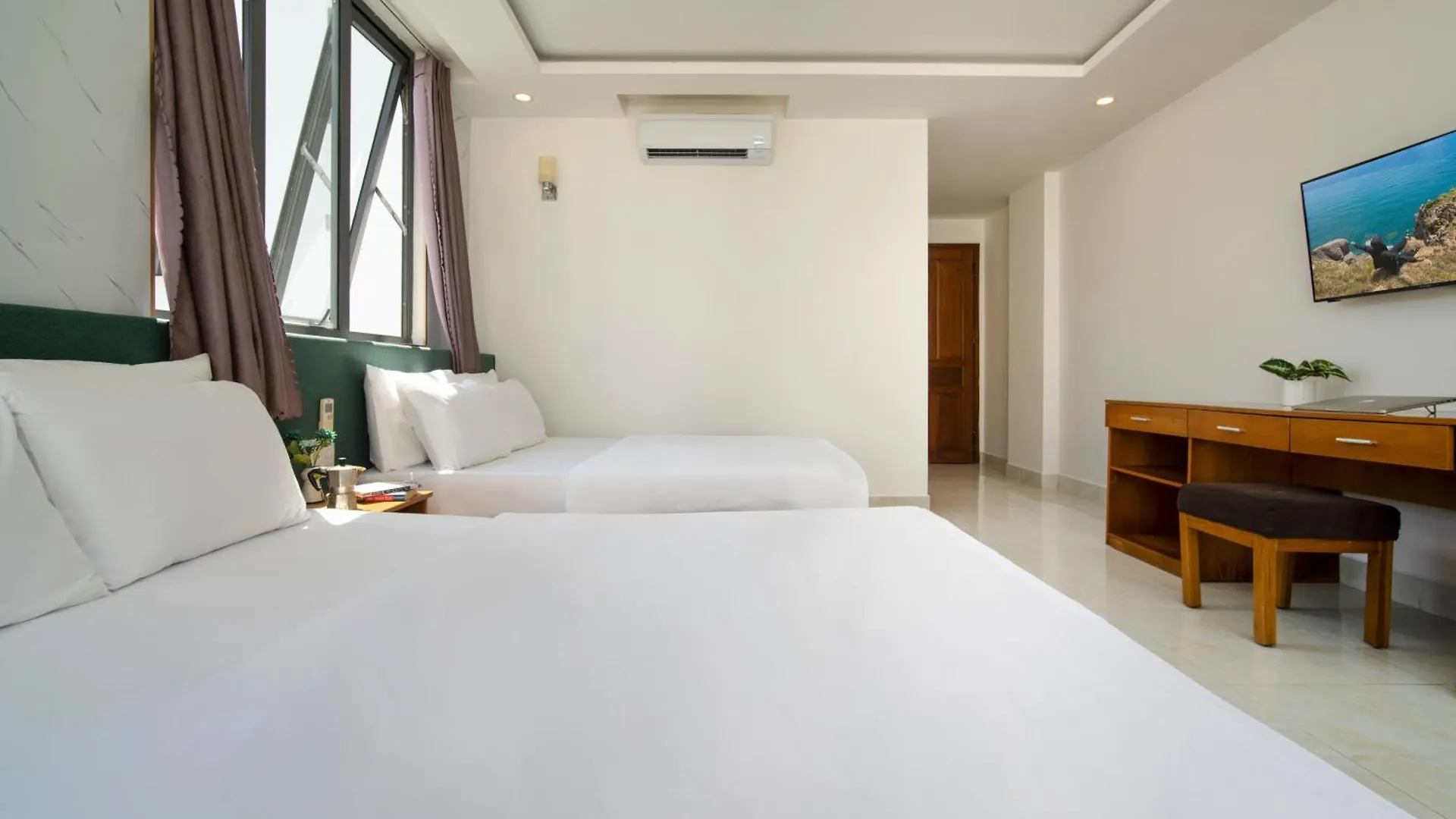 Trang Ngan Hotel By Thg Da Nang 3*,  Vietnam