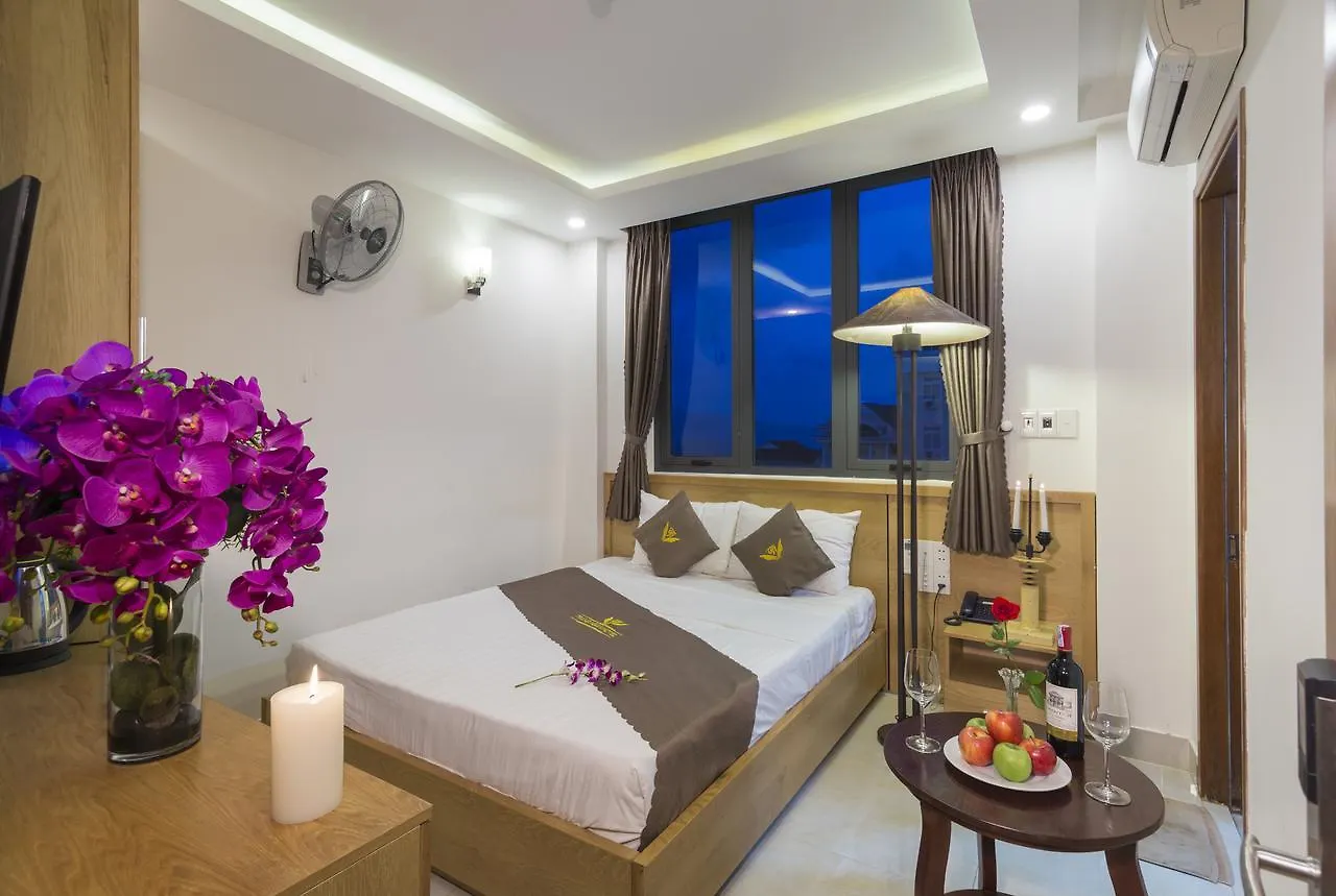 Trang Ngan Hotel By Thg Da Nang